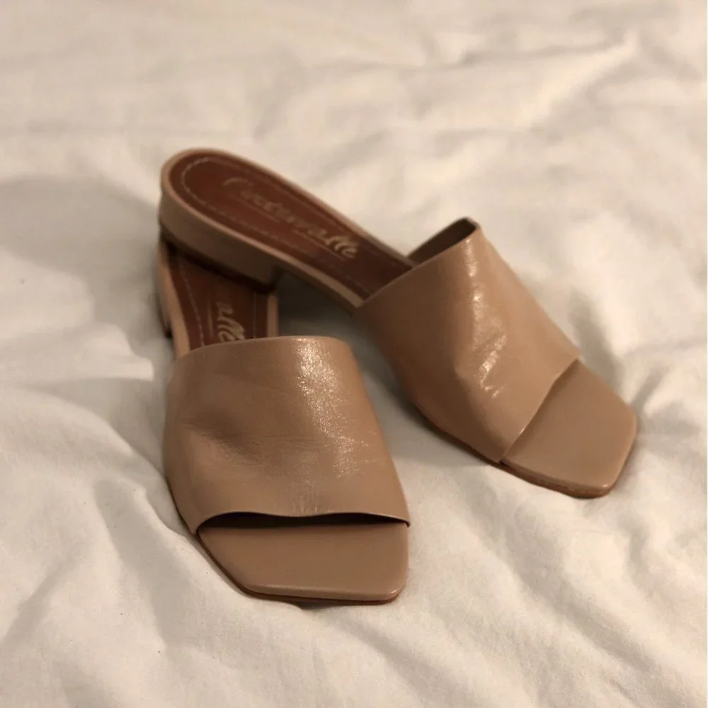 L'INTERVALLE Leather Heeled Sandals - Picture 1 of 4